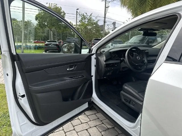 2025 Nissan Murano SV photo 22