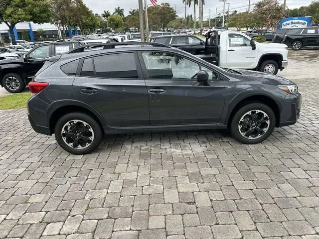 2022 Subaru Crosstrek 4DR SUV CVT photo 14