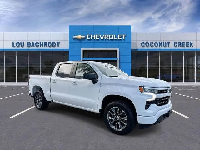 2023 Chevrolet Silverado 1500 RST photo 2
