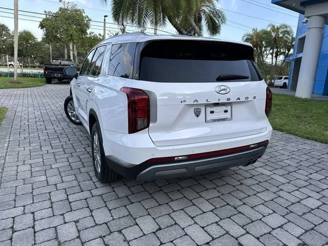 2025 Hyundai Palisade SEL photo 12