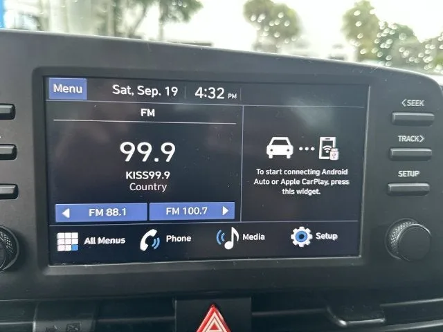 2025 Hyundai Elantra SEL Sport photo 25