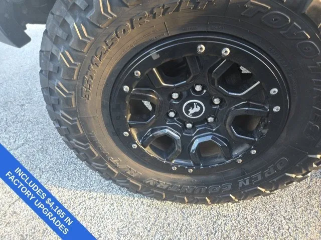 2022 Ford Bronco Base photo 10