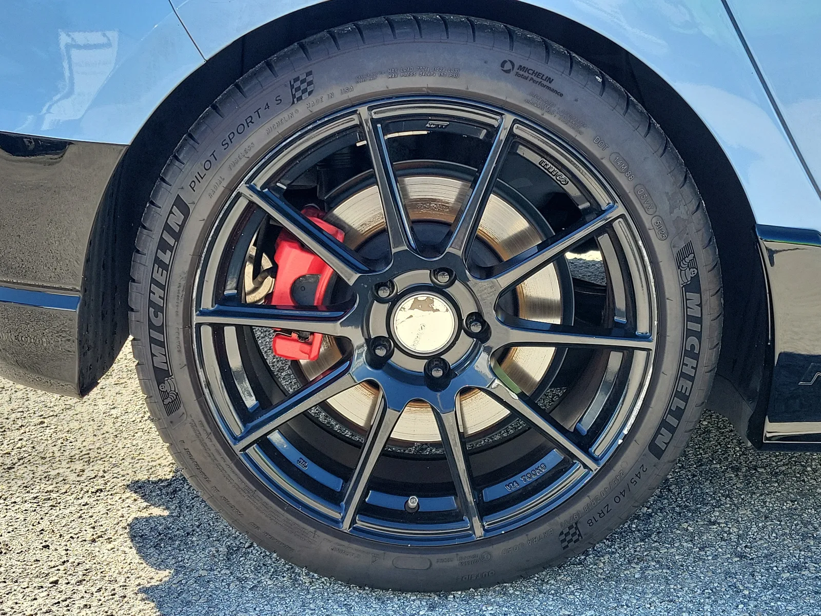 2020 Hyundai Veloster N 3DR CPE MT photo 2
