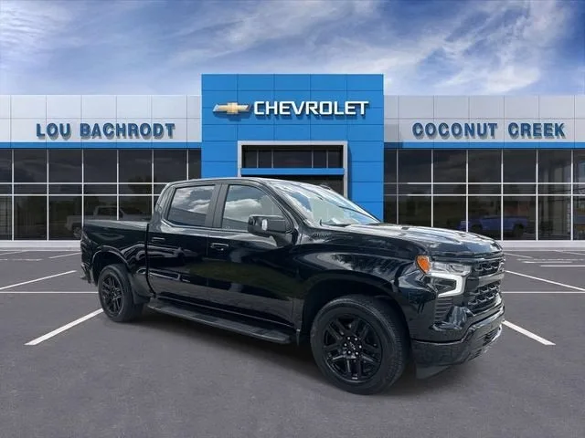 2024 Chevrolet Silverado 1500 RST photo 2