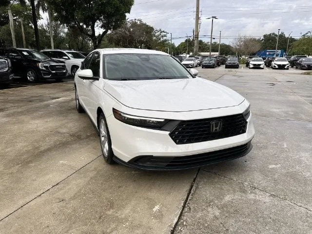 2024 Honda Accord Sedan LX photo 17