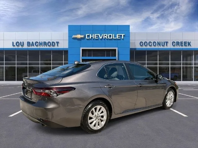 2024 Toyota Camry LE photo 8