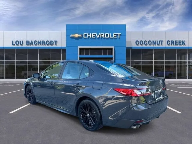 2025 Toyota Camry LE photo 6
