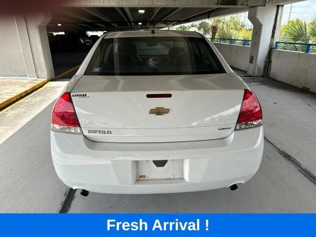 2015 Chevrolet Impala LS photo 16