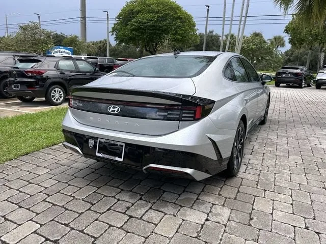2024 Hyundai Sonata SEL photo 36
