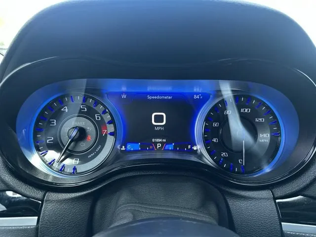 2023 Chrysler 300 300S photo 26