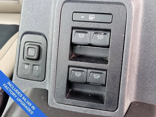 2022 Ford Bronco Base photo 25