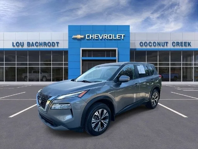 2023 Nissan Rogue SV photo 4