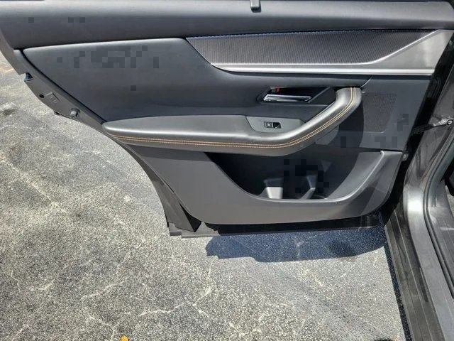 2024 Mazda CX-90 3.3 Turbo Preferred photo 17