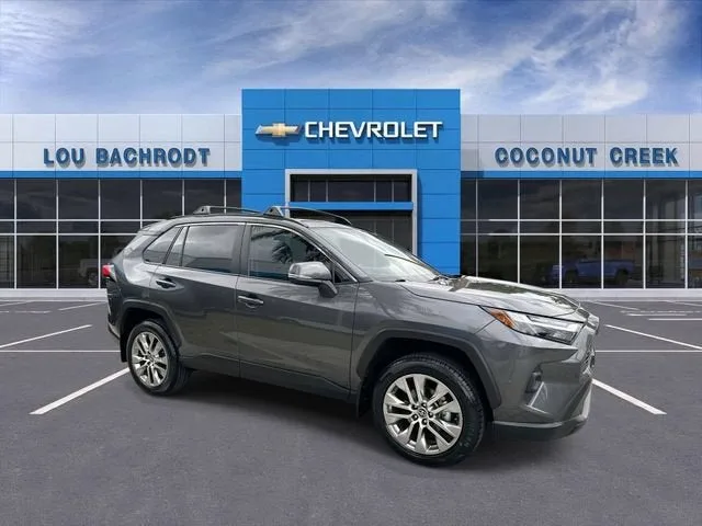 2024 Toyota RAV4 XLE Premium photo 2
