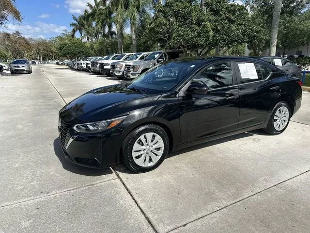 2024 Nissan Sentra S photo 17
