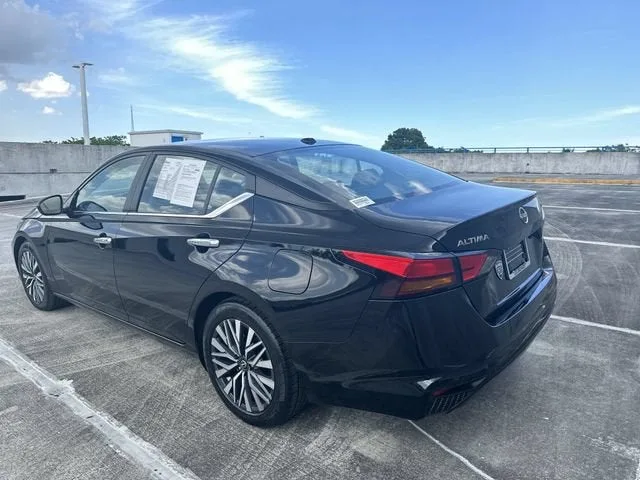 2024 Nissan Altima 2.5 SV photo 33