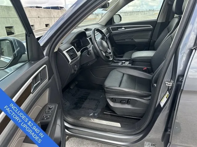 2022 Volkswagen Atlas 2.0T SE w/Technology photo 22