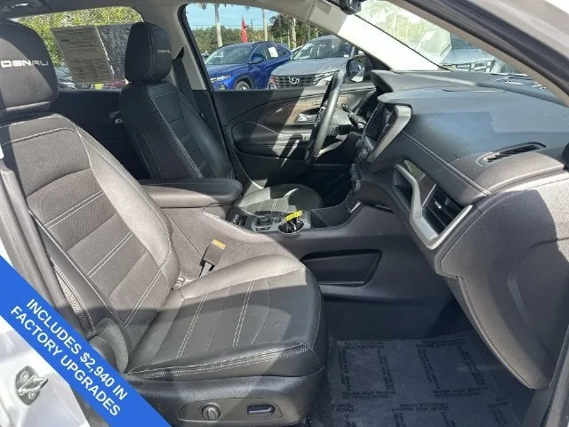 2024 GMC Terrain Denali photo 29