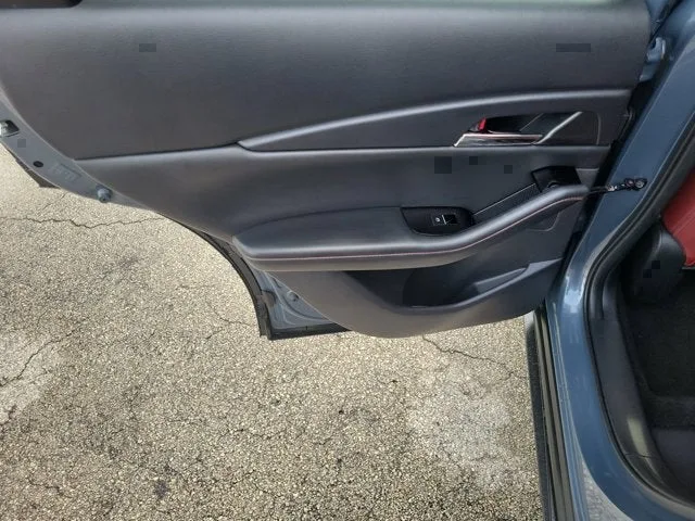 2023 Mazda CX-30 2.5 S Carbon Edition photo 17