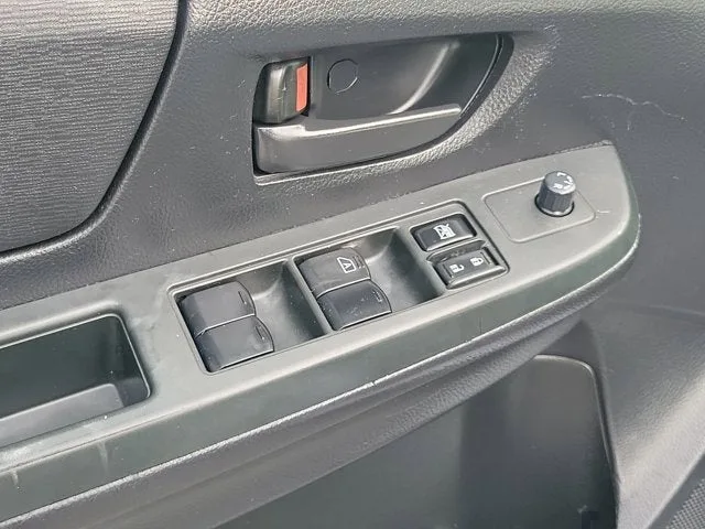 2012 Subaru Impreza Sedan 2.0i photo 22