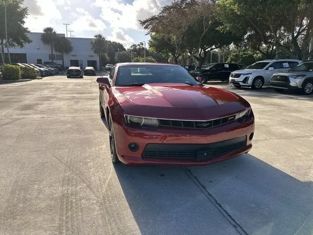 2015 Chevrolet Camaro LT photo 17
