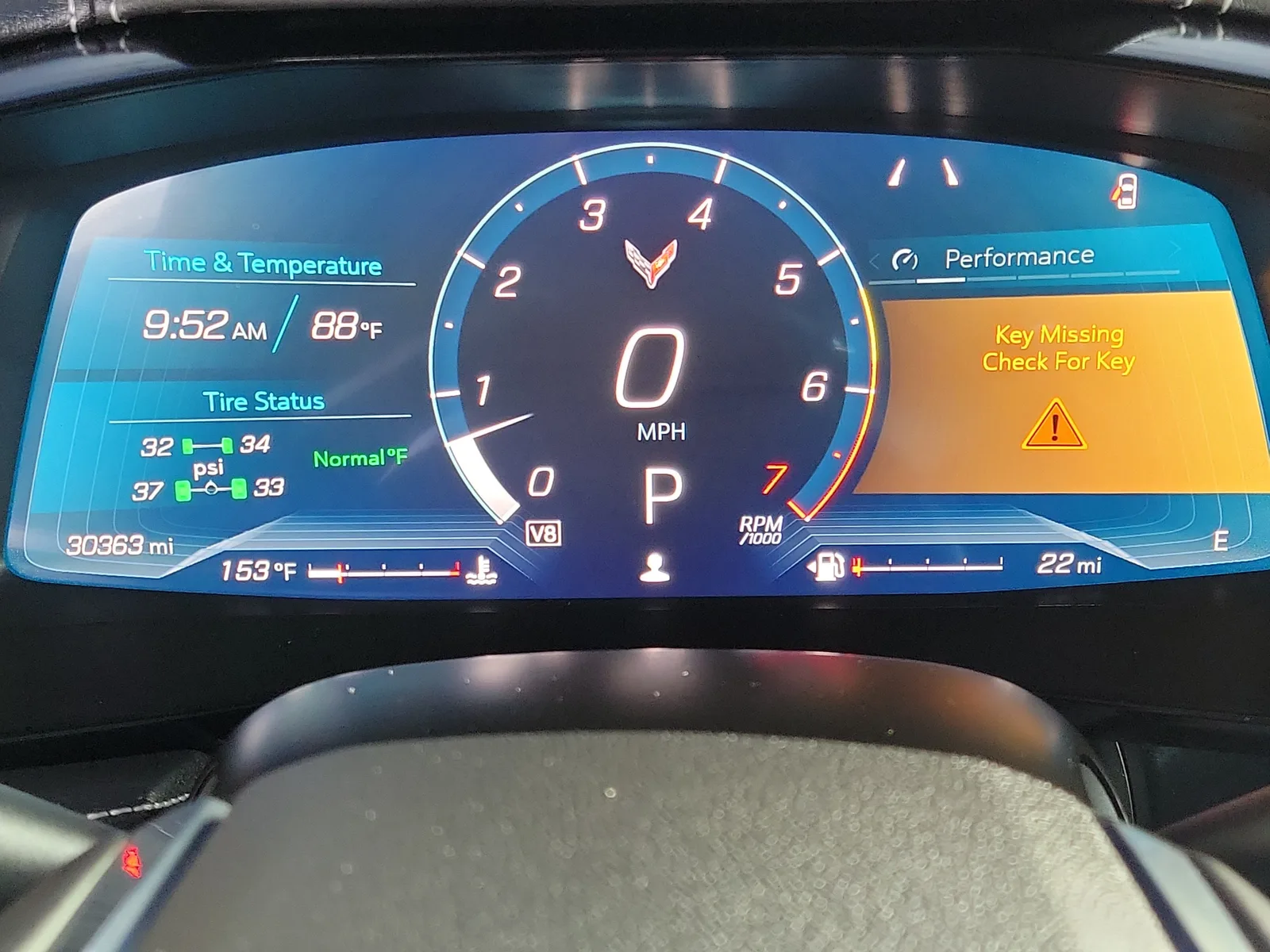 2024 Chevrolet Corvette Stingray 2LT photo 13