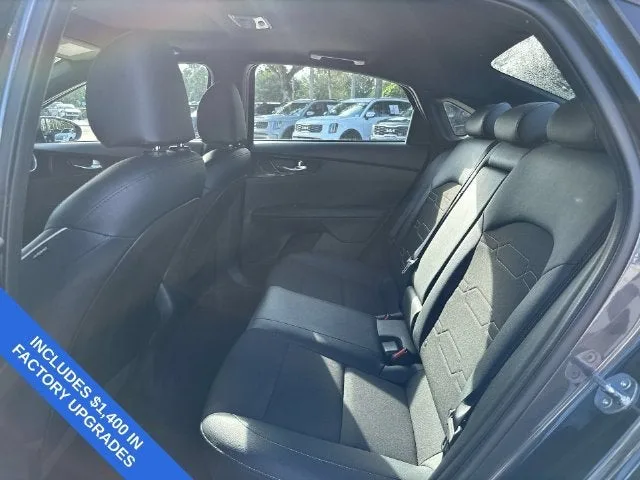 2024 Kia Forte GT-Line photo 27