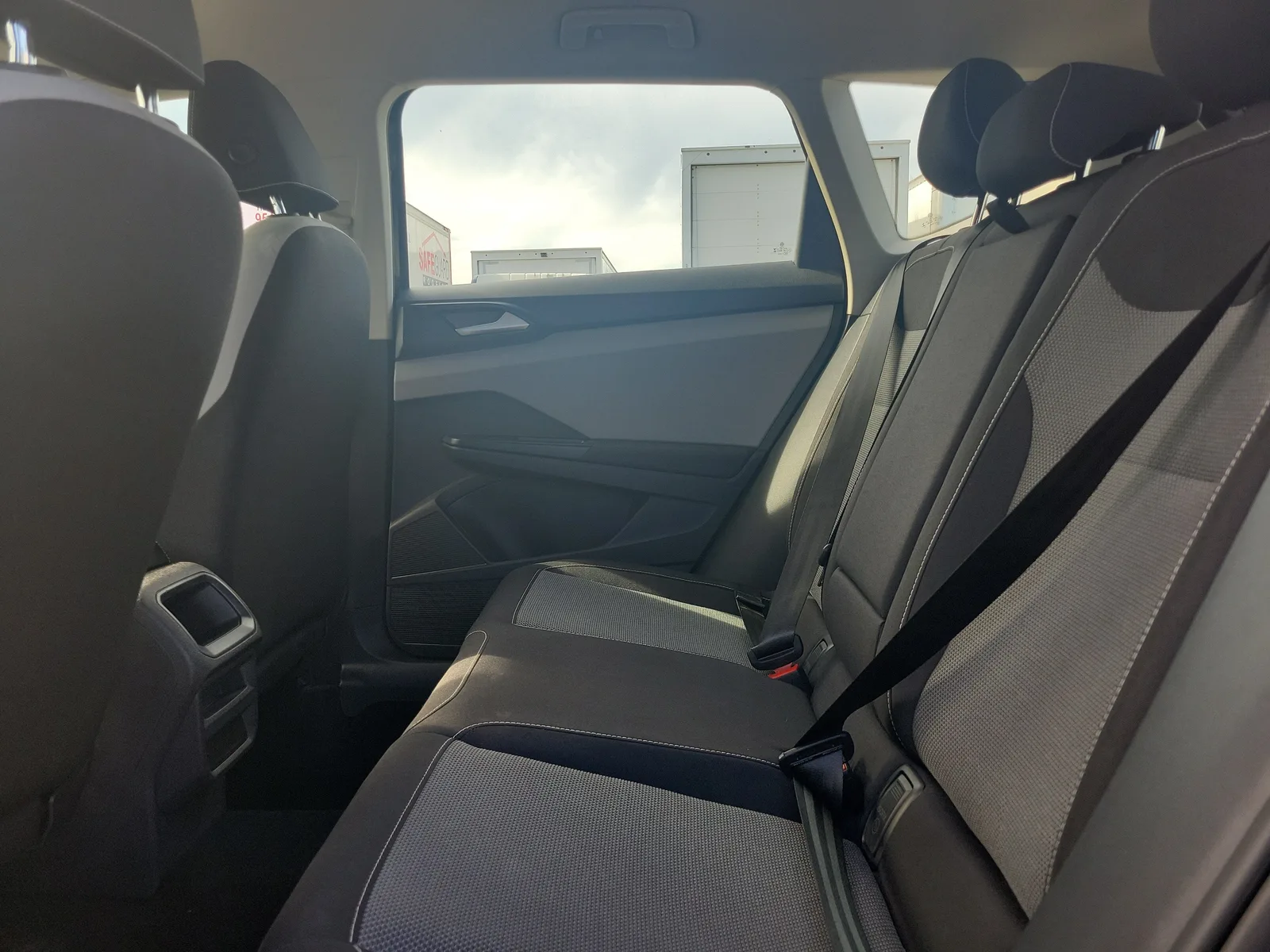 2023 Volkswagen Taos S photo 14