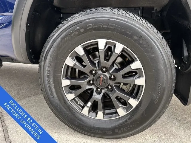 2021 Nissan Titan PRO-4X photo 10