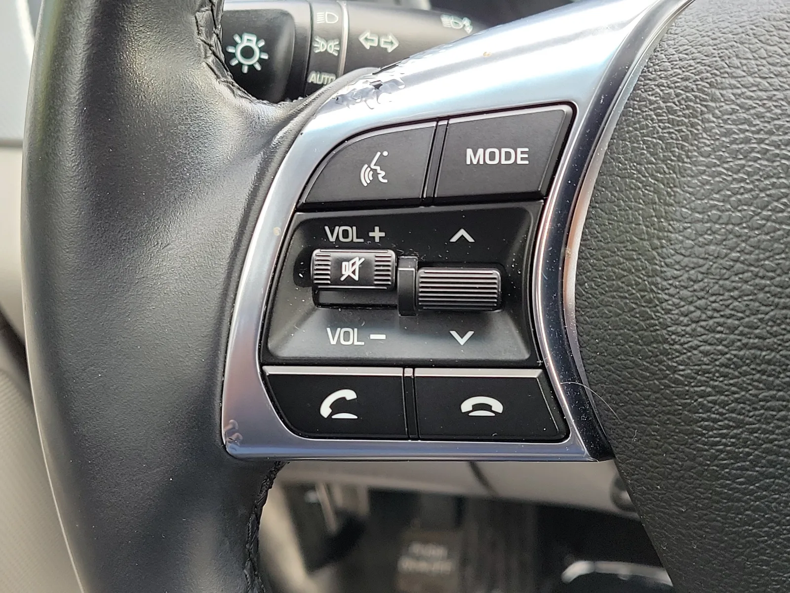 2018 Hyundai Sonata SEL photo 26