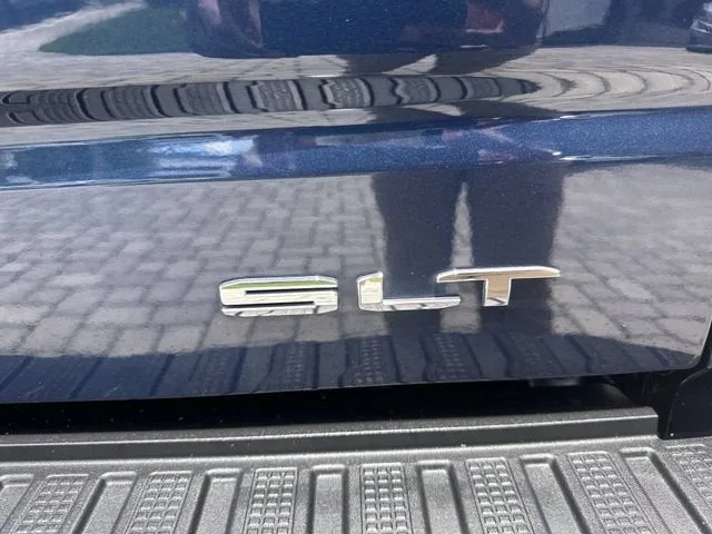 2022 GMC Sierra 1500 SLT photo 38