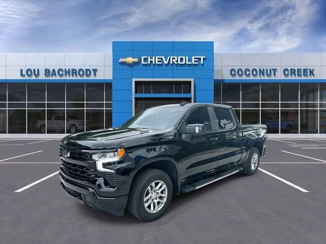 2024 Chevrolet Silverado 1500 RST photo 4