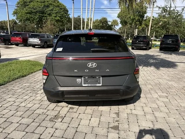 2024 Hyundai Kona SE photo 36