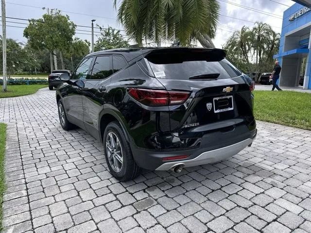 2025 Chevrolet Blazer 2LT photo 34