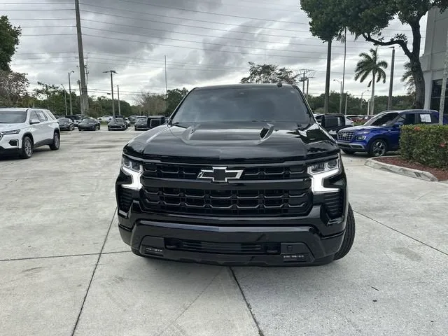 2024 Chevrolet Silverado 1500 RST photo 18