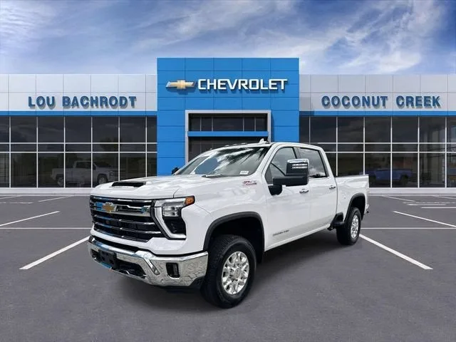 2024 Chevrolet Silverado 3500 HD LTZ photo 4
