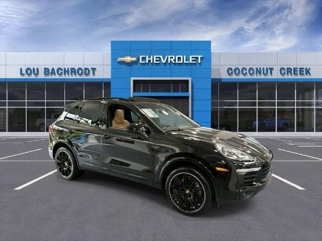 2018 Porsche Cayenne PLATINUM EDITION photo 2