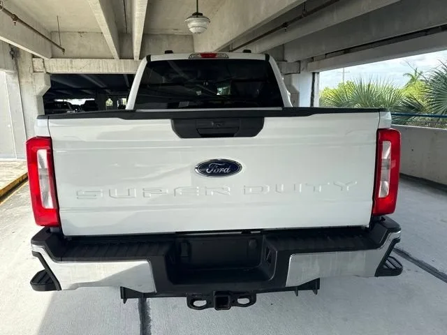 2024 Ford Super Duty F-250 SRW XL photo 19