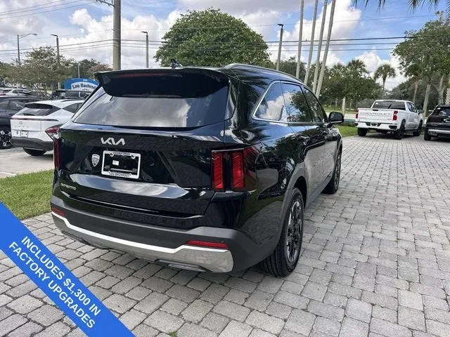 2026 Kia Sorento S photo 35