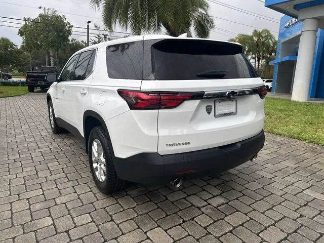 2023 Chevrolet Traverse LS photo 34