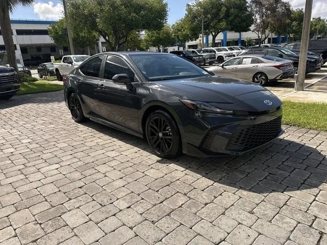 2025 Toyota Camry LE photo 16