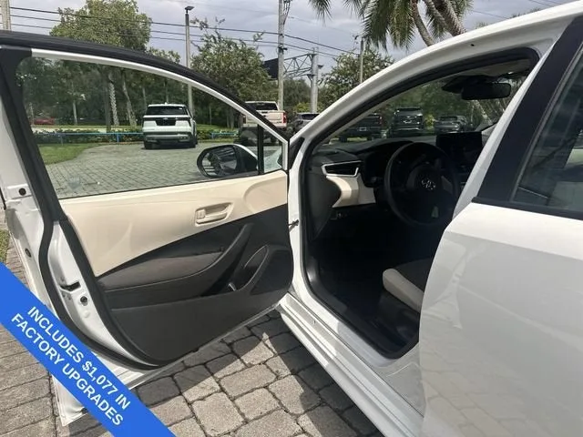 2024 Toyota Corolla LE photo 22