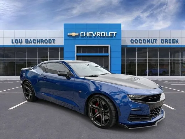 2019 Chevrolet Camaro 2SS photo 2