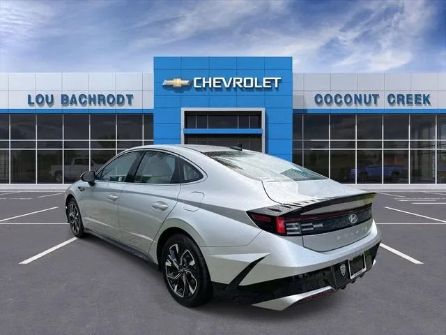 2024 Hyundai Sonata SEL photo 6