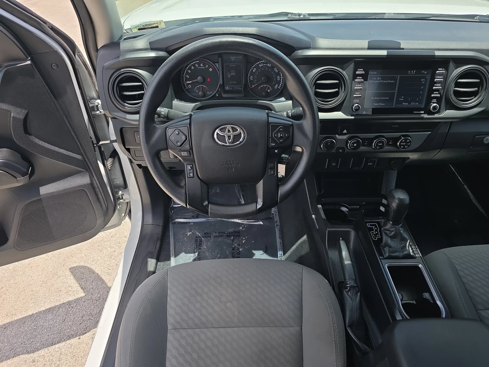 2021 Toyota Tacoma 4WD SR photo 17