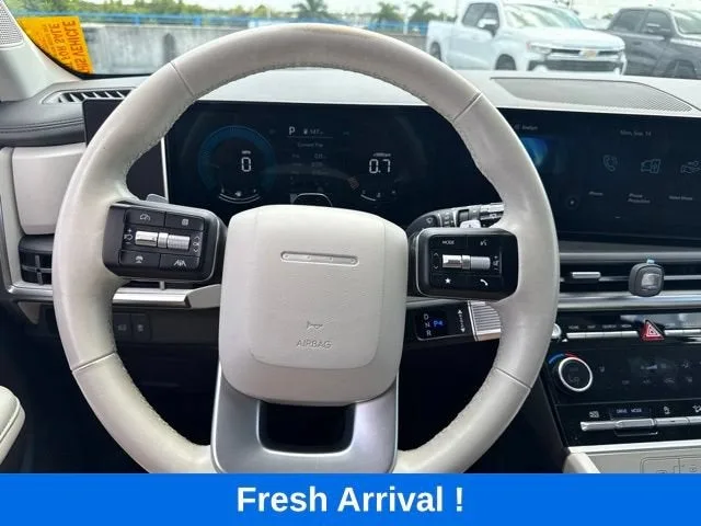 2025 Hyundai Santa Fe SEL photo 6