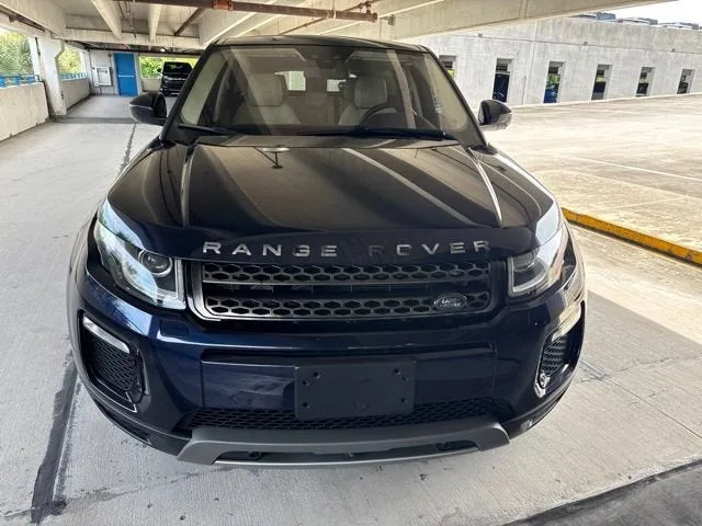 2019 Land Rover Range Rover Evoque HSE photo 19