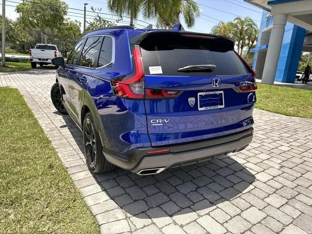 2024 Honda CR-V Hybrid Sport photo 12