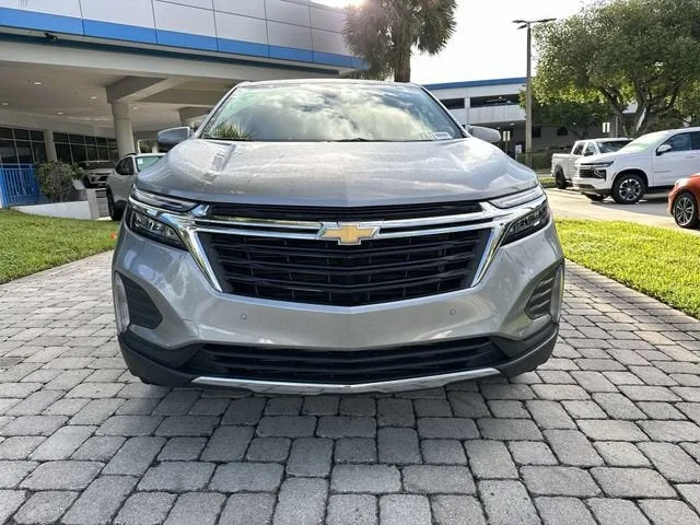 2024 Chevrolet Equinox LT photo 19