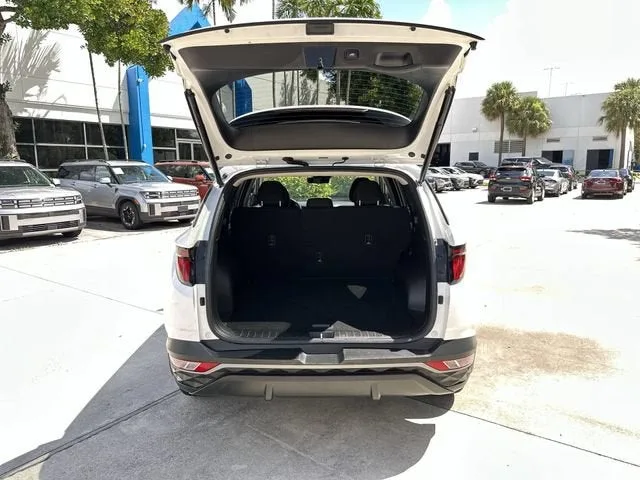2024 Hyundai Tucson SEL photo 28